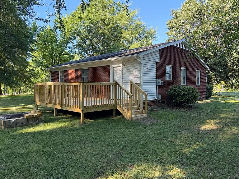 1820 Gum Branch Rd — Photo 15