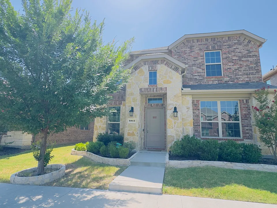 6012 Dandelion Dr