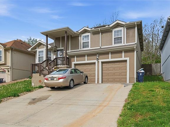 4th image of 8308 Prospect Ave
