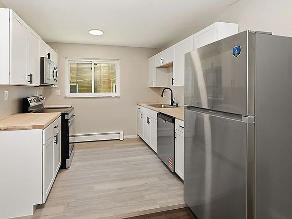 2nd image of 6155 Ridge Ave APT 2