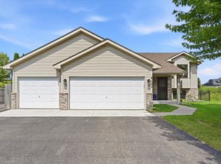 6122 152nd St N, Hugo, MN 55038