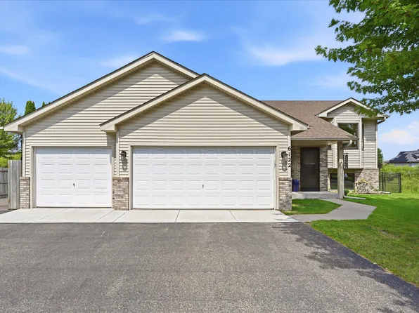6122 152nd St N, Hugo, MN 55038