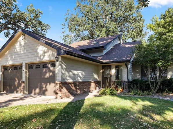 6671 NW 48th St, Johnston, IA 50131
