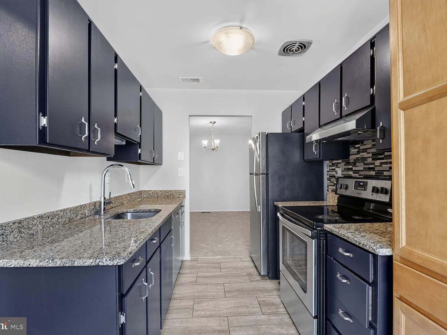 4 bed, 3.5 bath, 1692 sqft, $2,750 — Photo 4