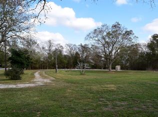 10 County Road 102, Bay City, TX 77414