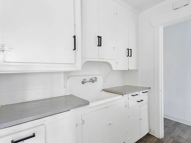 3502 McKinley Ave — Photo 13