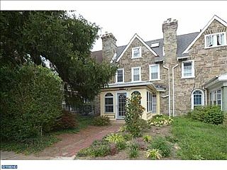 1st image of 7117 Lincoln Dr