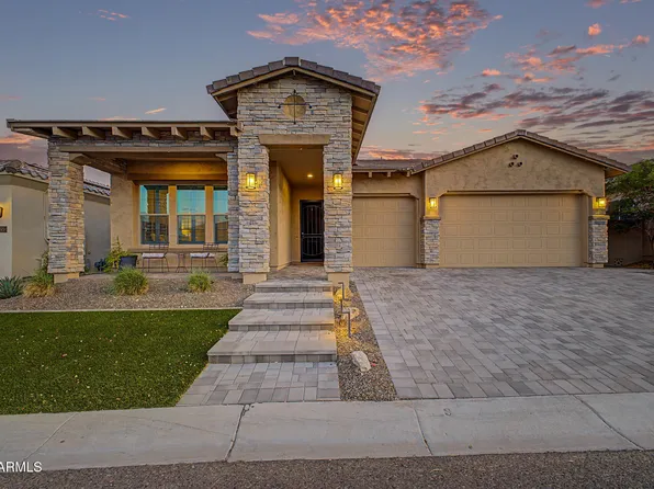 21251 W HILLCREST Boulevard, Buckeye, AZ 85396