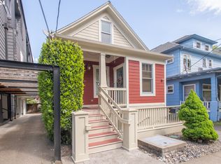 2165 NW Everett St, Portland, OR 97210