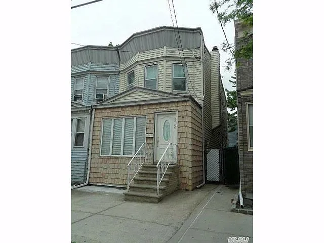 8608 88th Ave photo 1