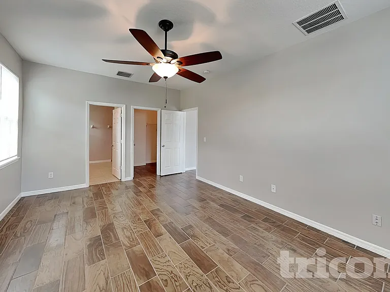 1109 Lauren Manor Loop — Photo 8
