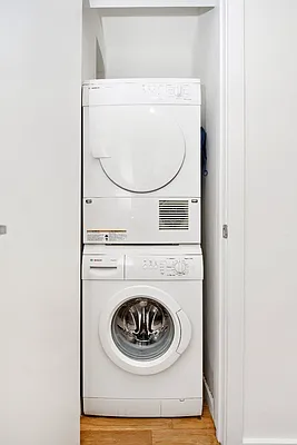 Rented by Keller Williams NYC | media 8