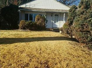 124 Oakmoor Ave, South Plainfield, NJ 07080