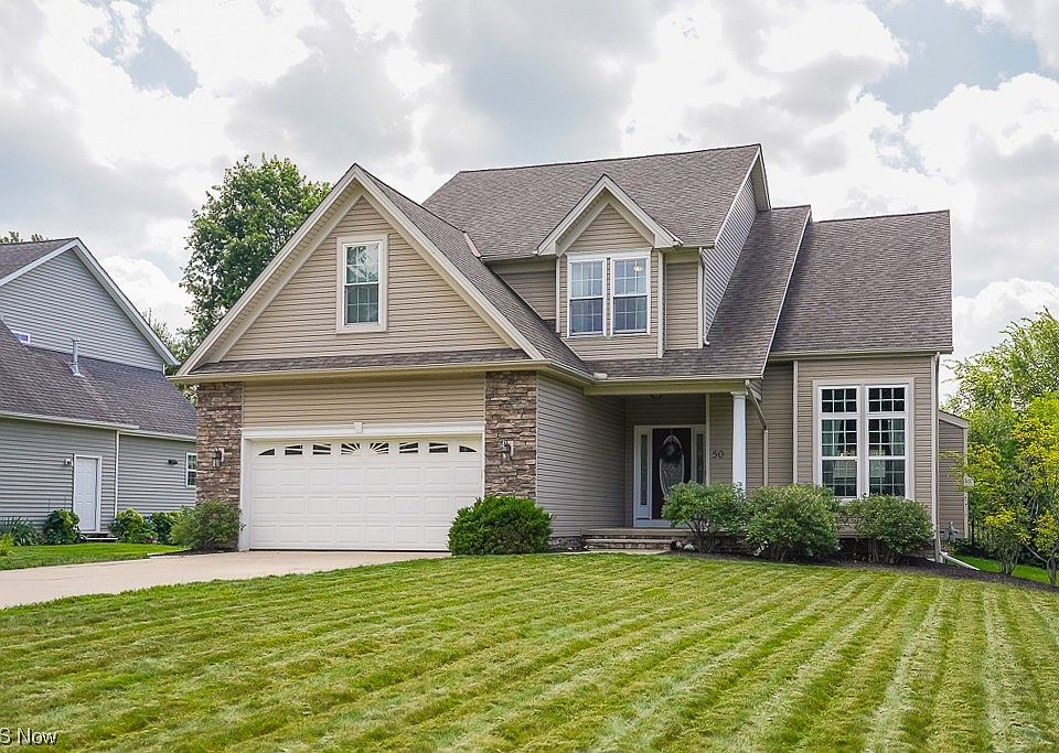 1st image of 50 Wellesly Blvd