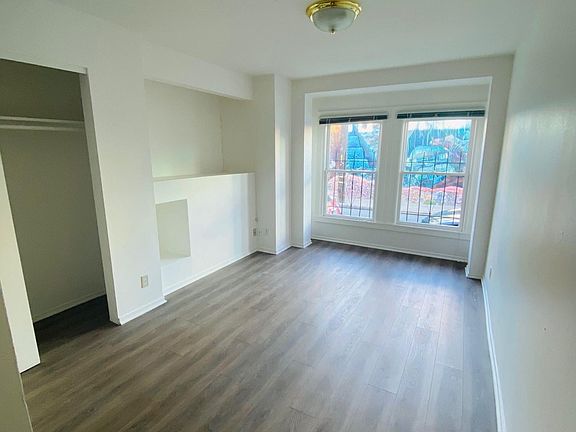 2nd image of 140 Langton St