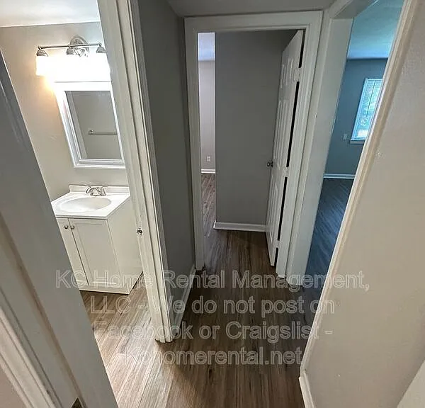 13428 Spring St #7 — Photo 15
