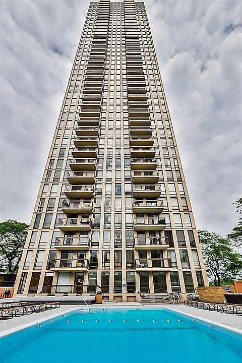 1st image of 1660 N La Salle St #711