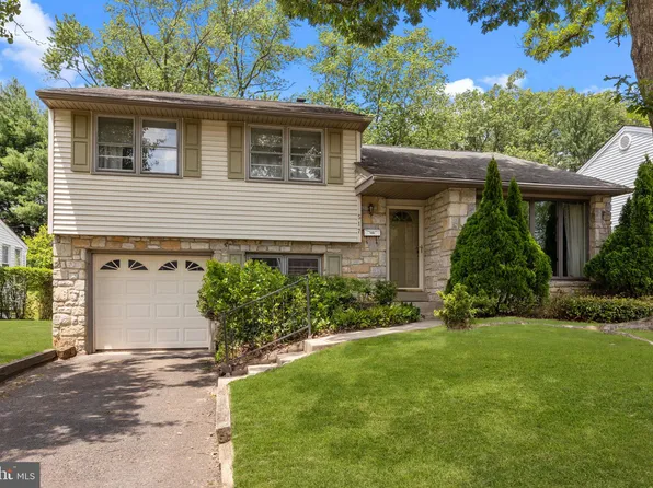 517 Inman Ter, Willow Grove, PA 19090