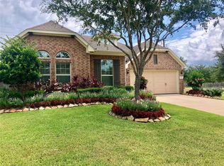 422 Cascade Oaks Ln, Richmond, TX 77406
