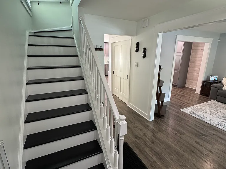 7955 Hidden Bridge Dr — Photo 4
