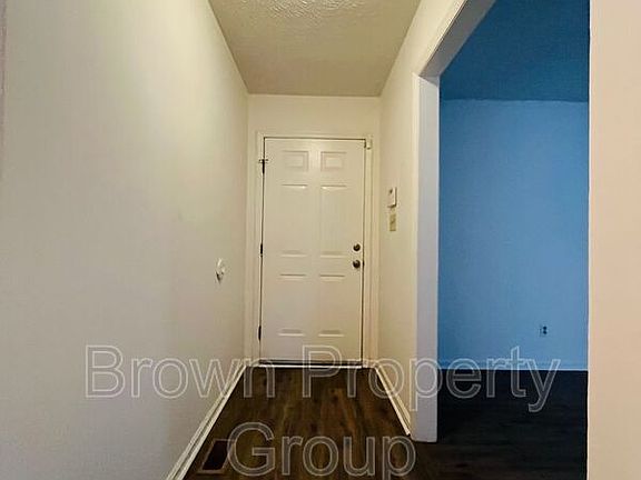 3rd image of 6901 Woodmark Dr