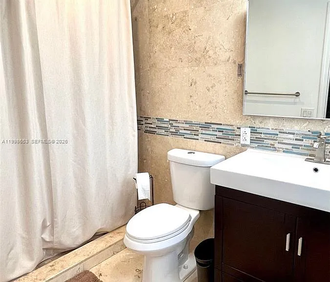 411 Alesio Ave — Photo 18