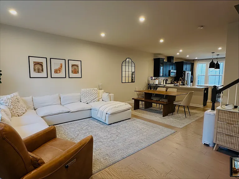 7276 Nittany Ln — Photo 17