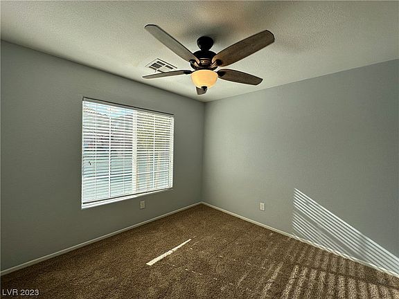 4th image of 636 Magrath St