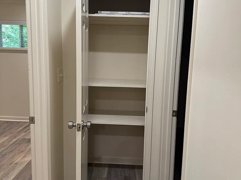 104 Comanche Dr — Photo 8