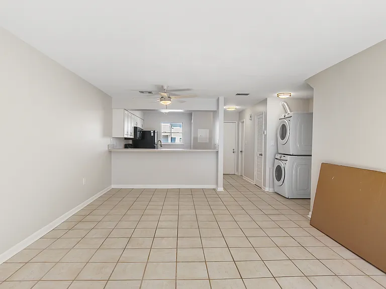 51 Cross Creek Rd #11 — Photo 8