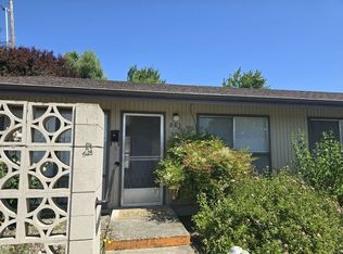 881 NE Alameda Ave, Roseburg, OR