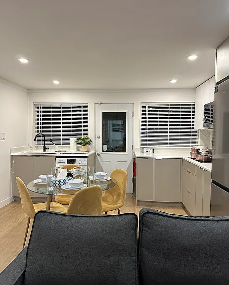 Burley Dr — Photo 15