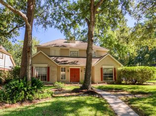 12002 Sleepy Pines Dr, Houston, TX 77066