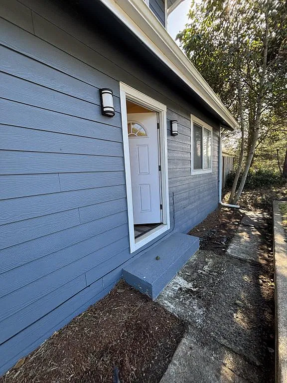 3430 N Hwy 101 — Photo 1