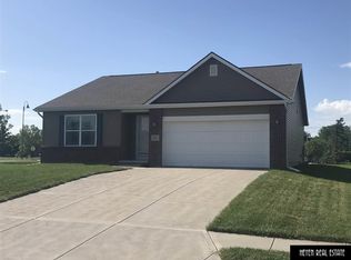 9921 Gary St, La Vista, NE 68128