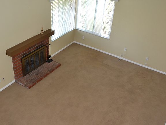 2nd image of 13019 Acton Ave