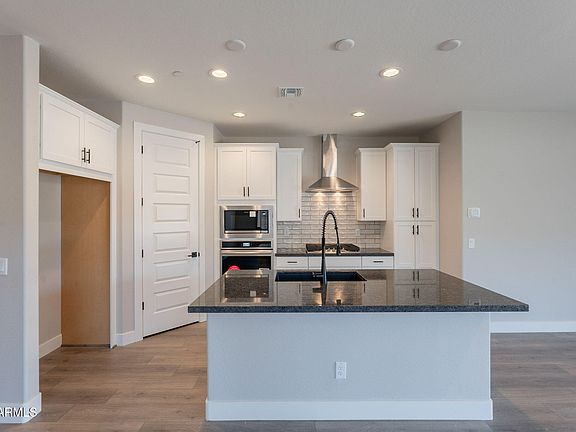 4th image of 31985 N 117TH Avenue