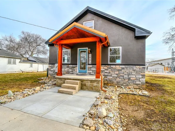 1885 Lake Rd, Medway, OH 45341