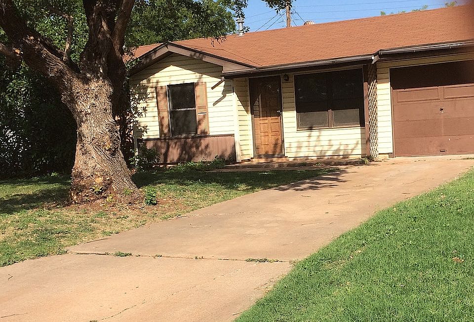 2nd image of 3202 Post Oak Rd