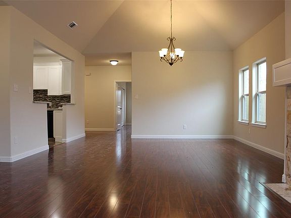 3rd image of 5309 Farnsworth Ave