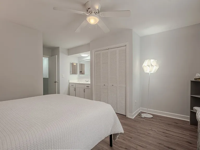 290 Appleby Dr #280 — Photo 13