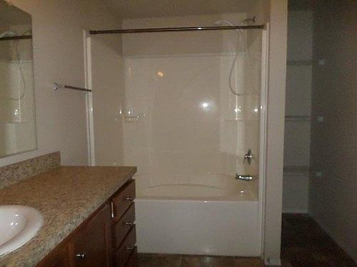 2nd image of 2860 Lena Dr