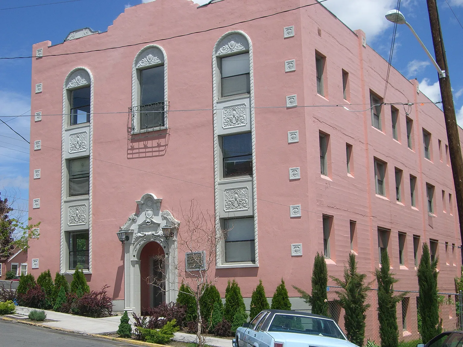 The Marion Apartments — Photo 2