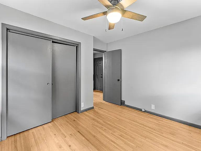 5146 Vincent Ave N #1 — Photo 13