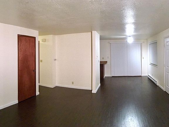 3rd image of 14917 212th Dr SE #1