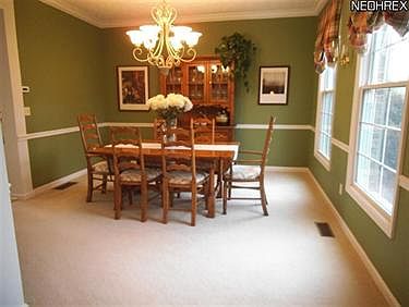 3rd image of 621 Bridgeside Dr