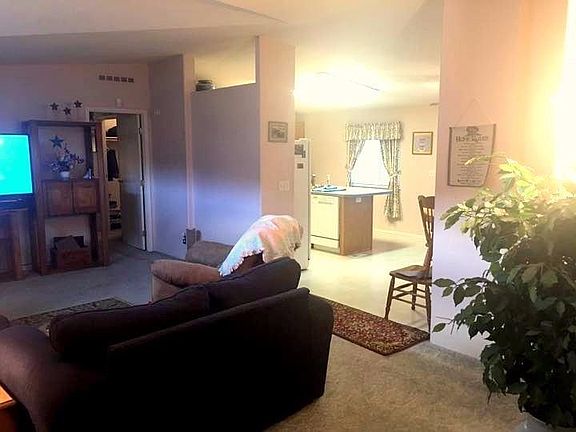 5th image of 1356 Clearsprings Dr