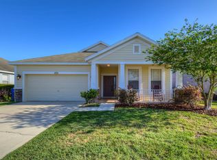 3104 Magnolia Meadows Dr, Plant City, FL 33567