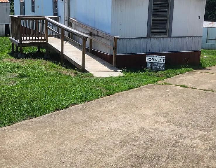 8364 Cedar St — Photo 26