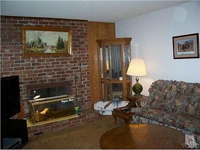 4th image of 211 W Santa Paula St